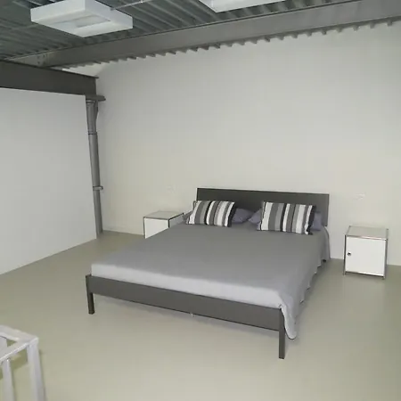 Loft Teresa アパート